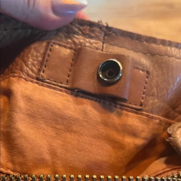 Lucky Brand Tan Leather Hobo Bag - Picture 13 of 16